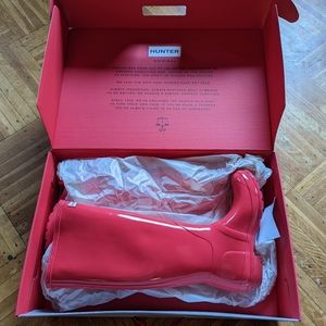Brand New Size: 8 Hunter Original Tall Gloss Rainboots Color Bright Coral
